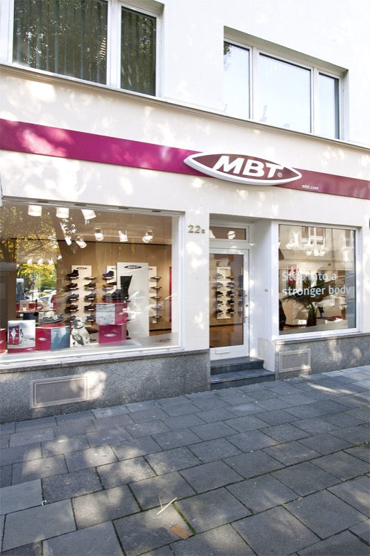 MBT Physiological Footwear Koeln 07